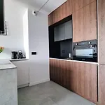 Nook Nook Bytkowska 103 アパートホテル カトヴィツェ