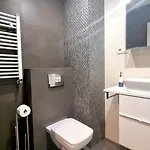 アパートホテル Nook Nook Bytkowska 103 カトヴィツェ