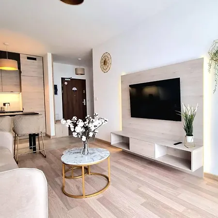 Nook Nook Bytkowska 103 Aparthotel