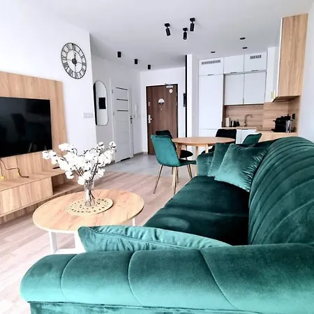 Nook Nook Bytkowska 103 4* Катовице
