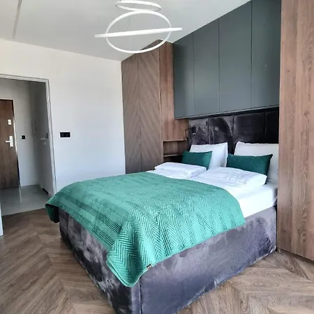 Nook Nook Bytkowska 103 Aparthotel