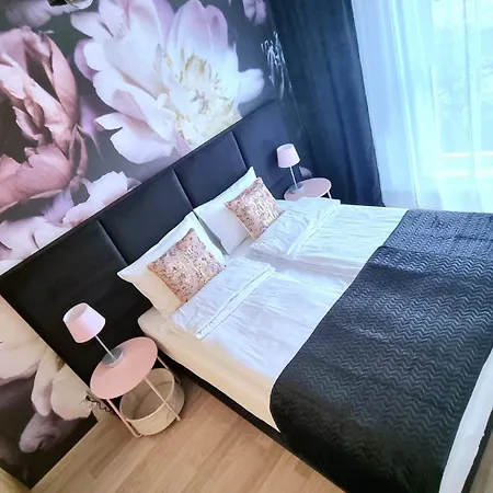 Nook Nook Bytkowska 103 3* Κατοβίτσε