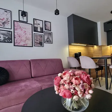 Aparthotel Nook Nook Bytkowska 103 3*