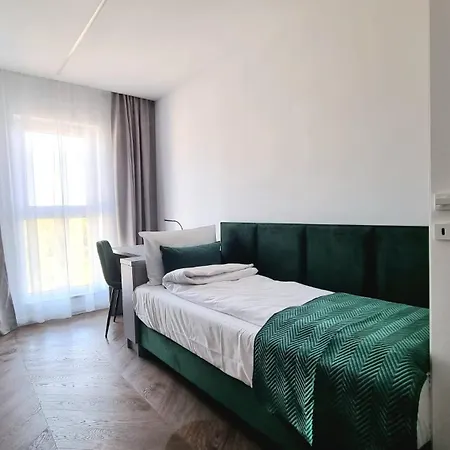 Nook Nook Bytkowska 103 Aparthotel