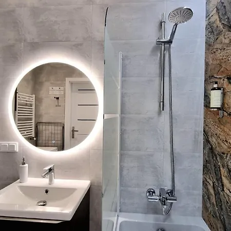 Ξενοδοχείο με διαμερίσματα Nook Nook Bytkowska 103 Κατοβίτσε