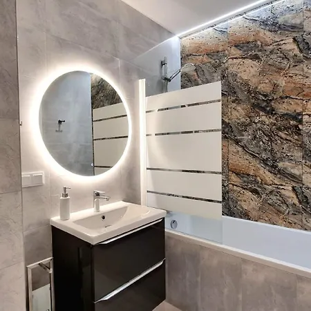 Nook Nook Bytkowska 103 *