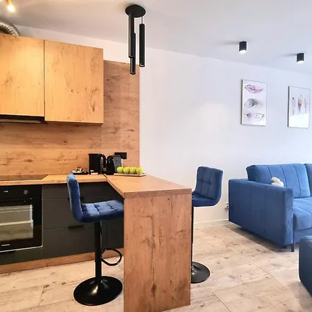 Nook Nook Bytkowska 103 3*