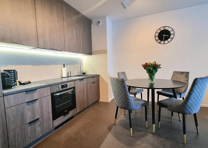 Nook Nook Bytkowska 103 3*