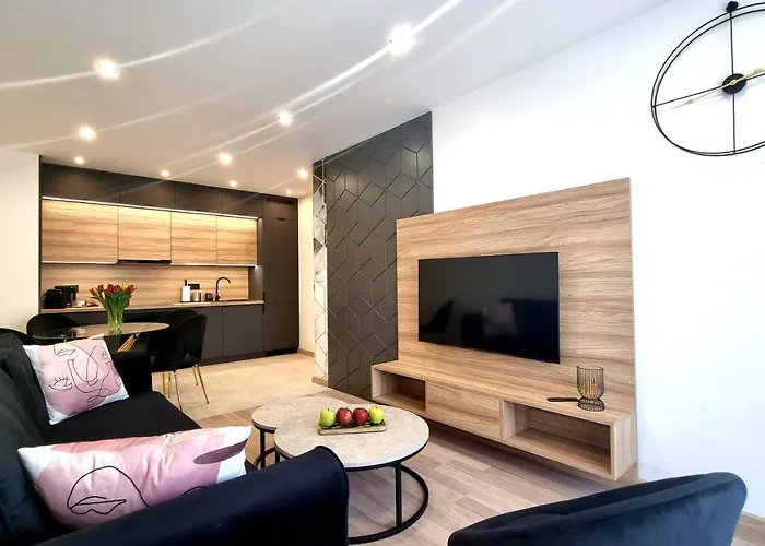 Nook Nook Bytkowska 103 קטוביץ