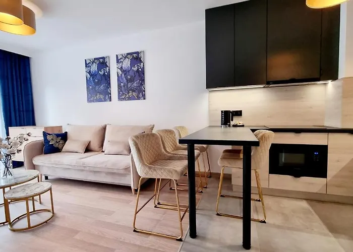 Nook Nook Bytkowska 103 3* קטוביץ