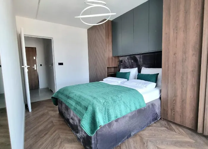 Nook Nook Bytkowska 103 شقة فندقية