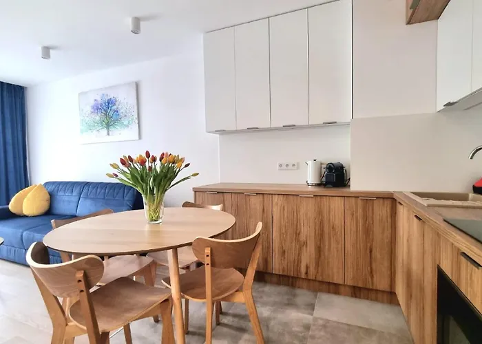 Nook Nook Bytkowska 103 3*